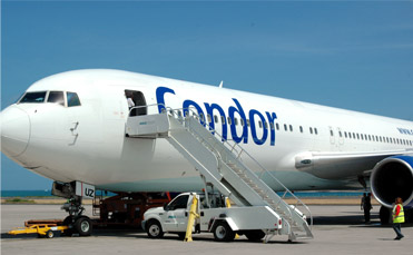 Condor fliegt bis Ende April und wieder ab November direkt nach Grenada