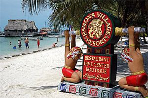 Ambergris Caye:  Ramon’s Village Resort © N.Bruhn/CariLat