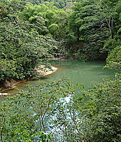 Belize: Sibun Gorge River  N.Bruhn/CariLat